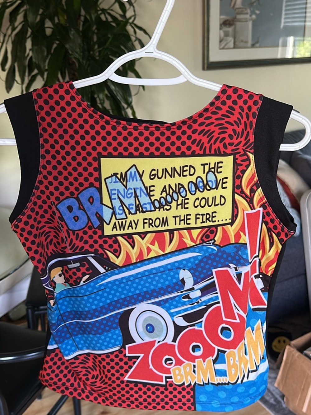 Y2K Eye Candy Graphic Tank Top - Red & Blue Comic Car Print